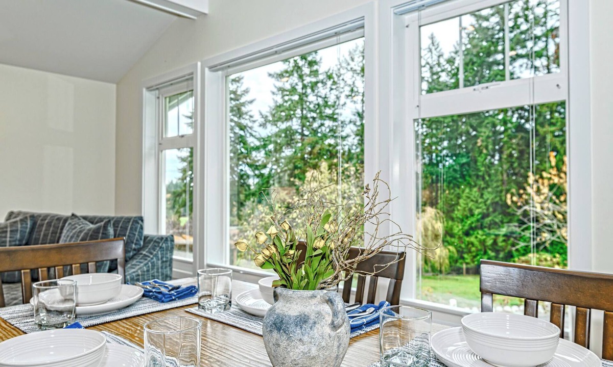 Cobble Hill House | Cobble Hill Winery Guest House