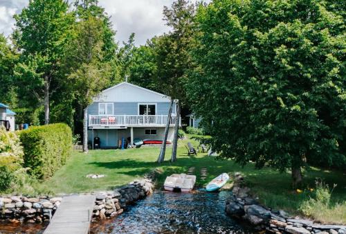 Beaulac-Garthby Ski Chalet | Comfort by the Lake - Evasion du Douze59