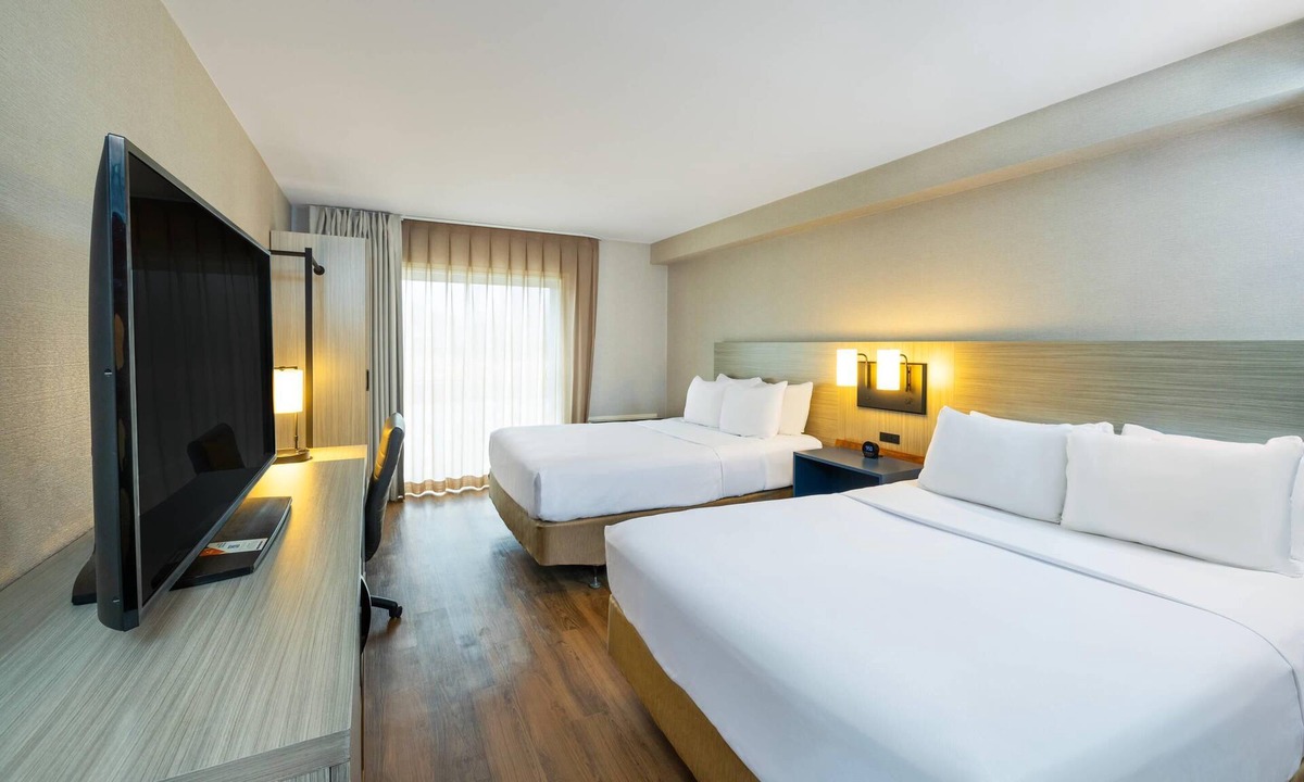 Yarmouth Hotel | Comfort Inn
