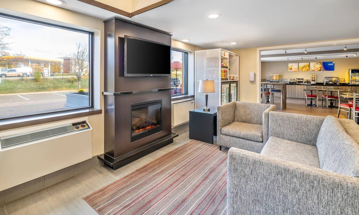 Moncton Hotel | Comfort Inn Moncton East