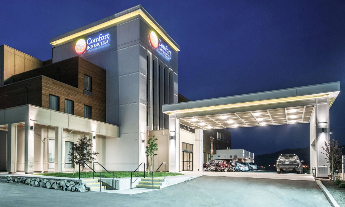 Merritt Hotel | Comfort Inn & Suites