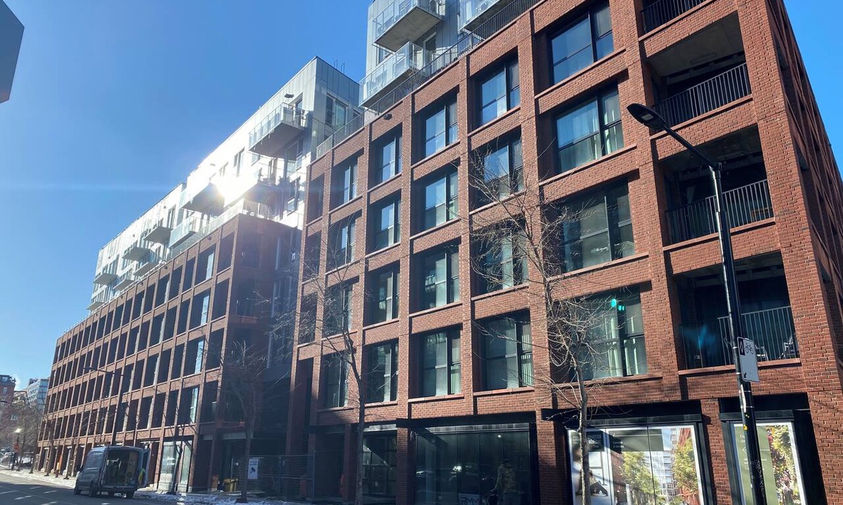 Griffintown Condo | CONDO MEUBLÉ – TOUT INCLUS/FURNISHED CONDO – ALL INCLUSIVE (GRIFFINTOWN) QG