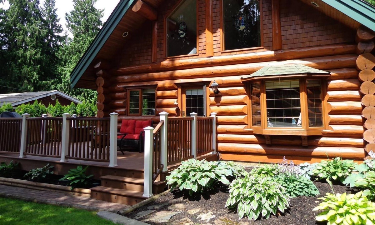 Swansea Point House | Cottage by the lake