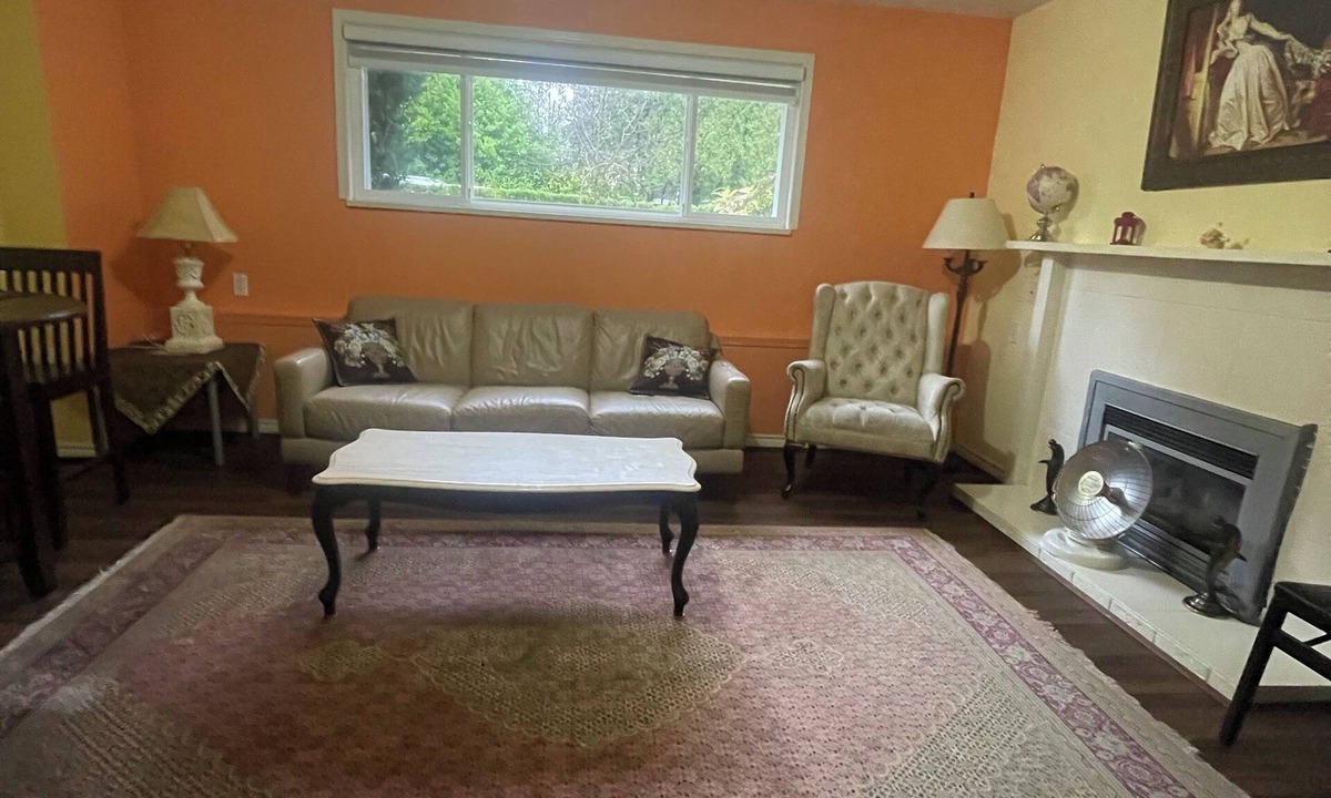 Port Coquitlam House | Cozy Basement Suite in a Quiet Port Coquitlam Neighborhood