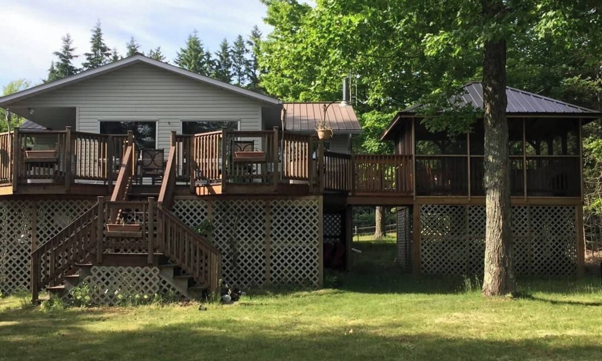 Harrington Cottage | Cozy cottage on the lake