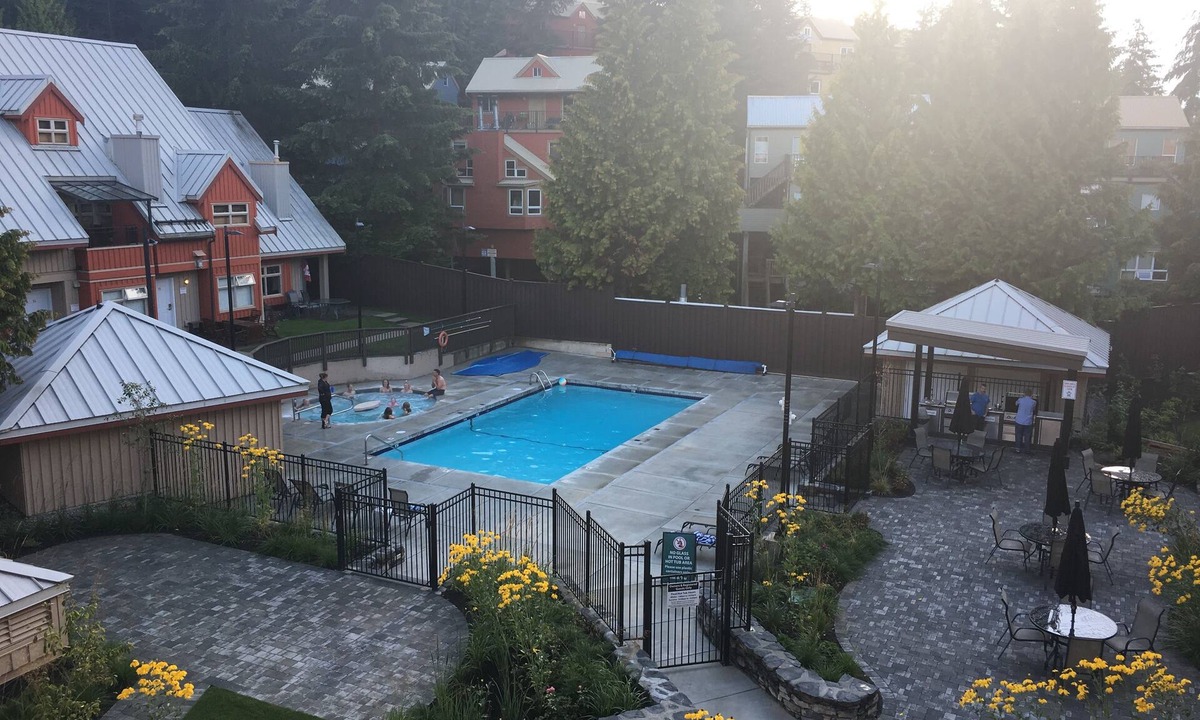 Whistler Creekside Condo | Creekside Village Comforts REGISTRATION # H458609037