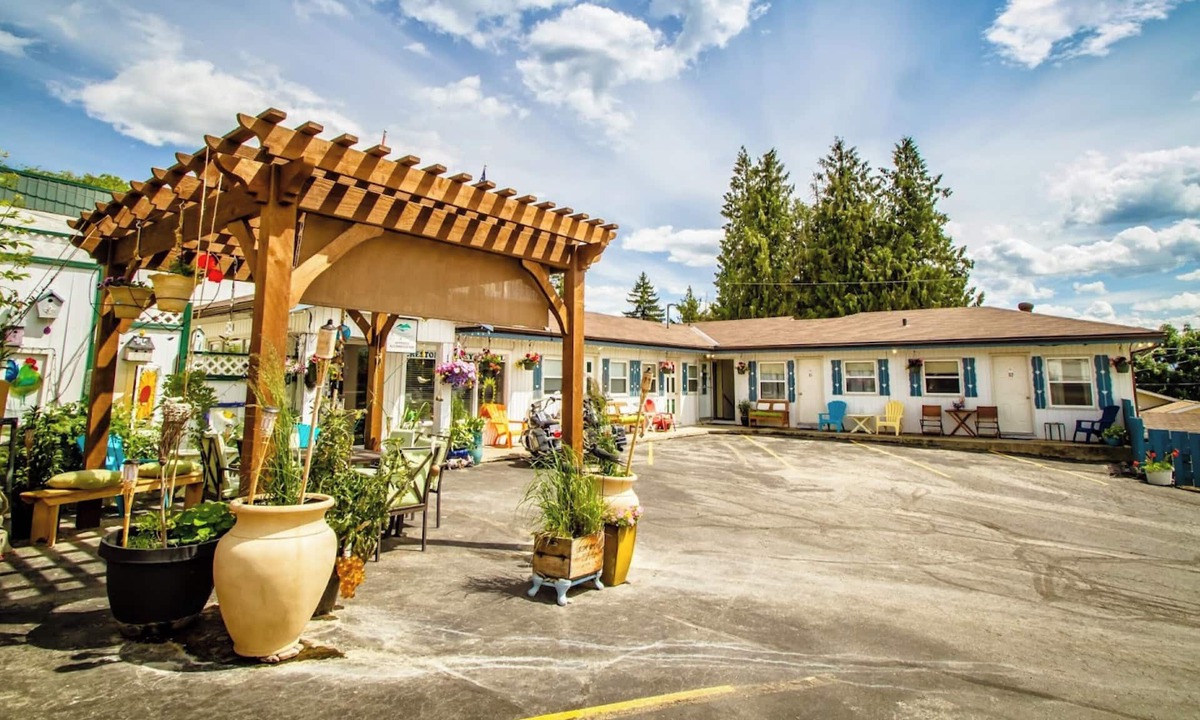 Creston Hotel | Creston Valley Motel