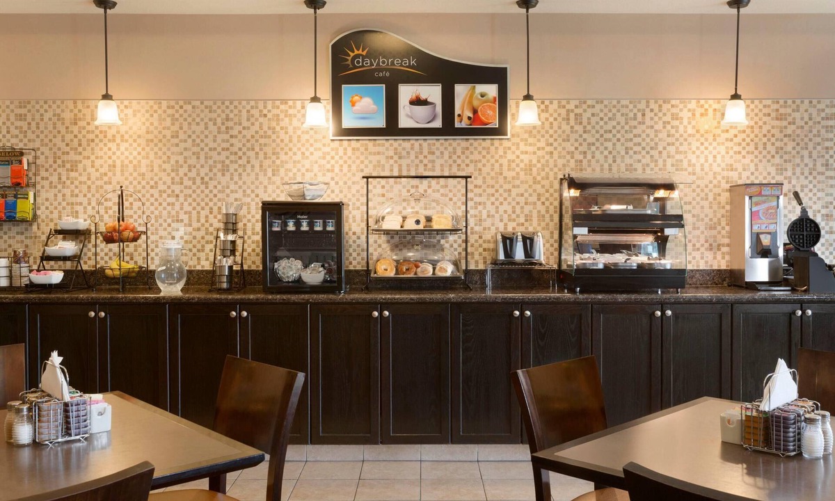 Innisfail Hotel | Days Inn by Wyndham Innisfail