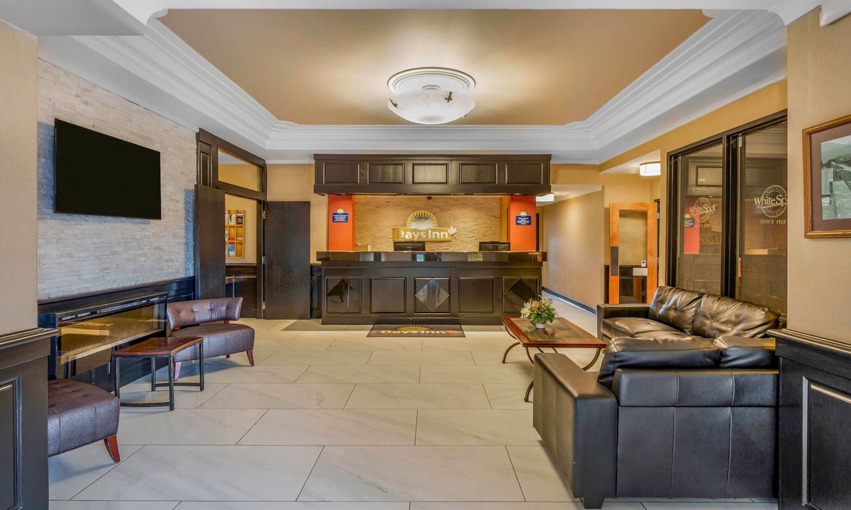 Terrace Hotel | Days Inn by Wyndham Terrace