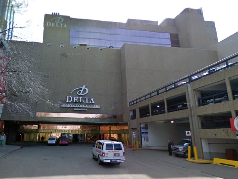 Downtown Edmonton Hotel | Delta Hotels by Marriott Edmonton Centre Suites