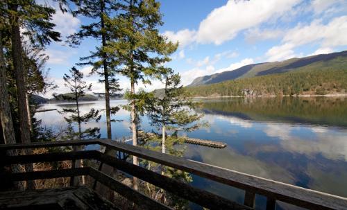 Sliammon Cabin | Desolation Sound Resort