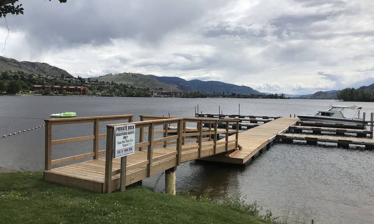 Osoyoos Condo | Discover Your Ideal Winter Retreat in Beautiful Osoyoos, BC!