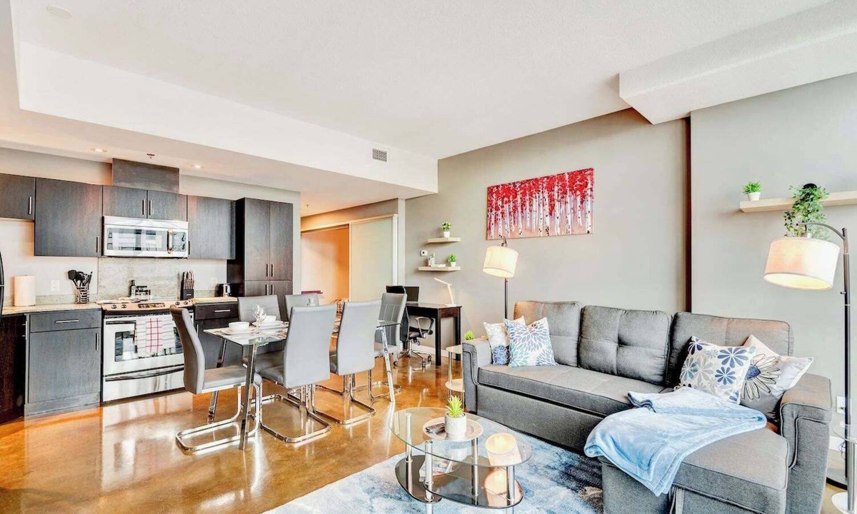 Beltline Condo | Downtown Condo w Incredible Views and BBQ