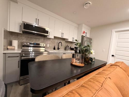 Calgary Apartment | Eden Secret YYC