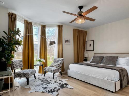 Garden District Apartment | Elegant 2 Bedroom with Parking