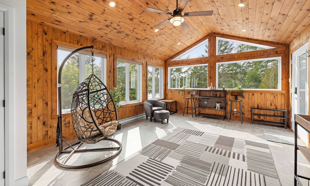 Riviere-a-Pierre Ski Chalet | Escape to Rivière-à-Pierre