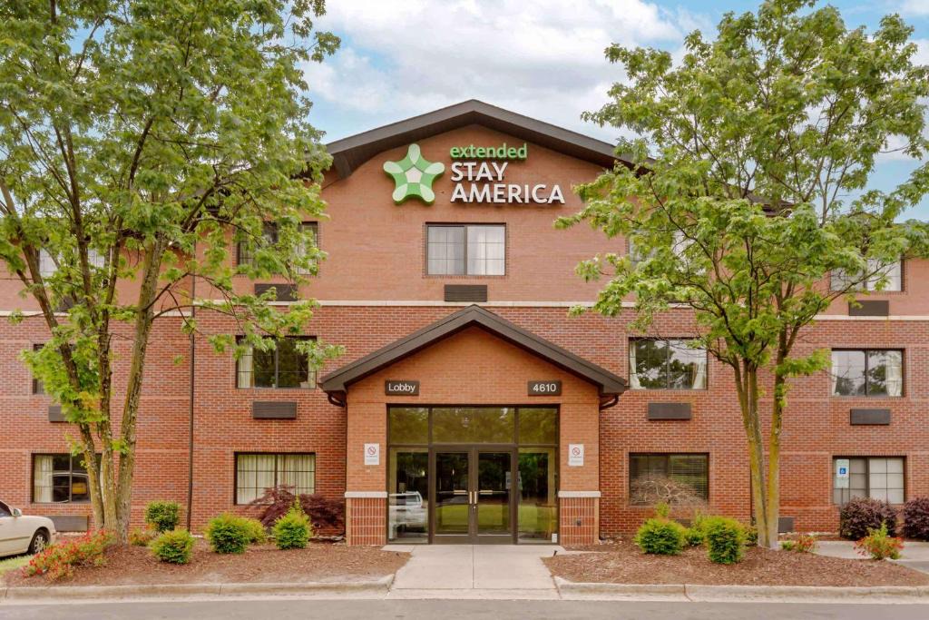 Durham Hotel | Extended Stay America Select Suites - Raleigh - RTP - 4610 Miami Blvd