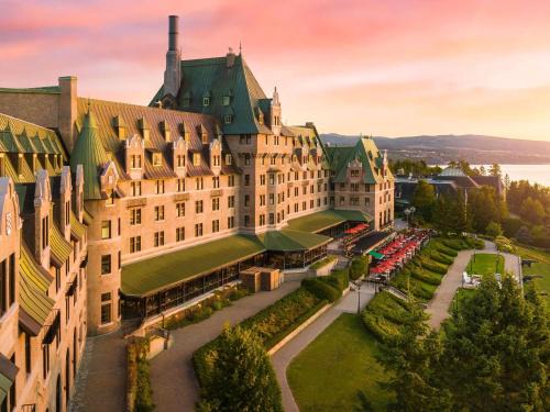 Pointe-au-Pic Hotel | Fairmont Le Manoir Richelieu