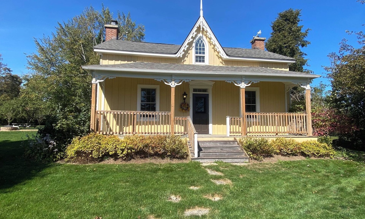 Grey Highlands Other | Fairmount Farmhouse - 4BR Family Retreat with Hottub and Great Kitchen