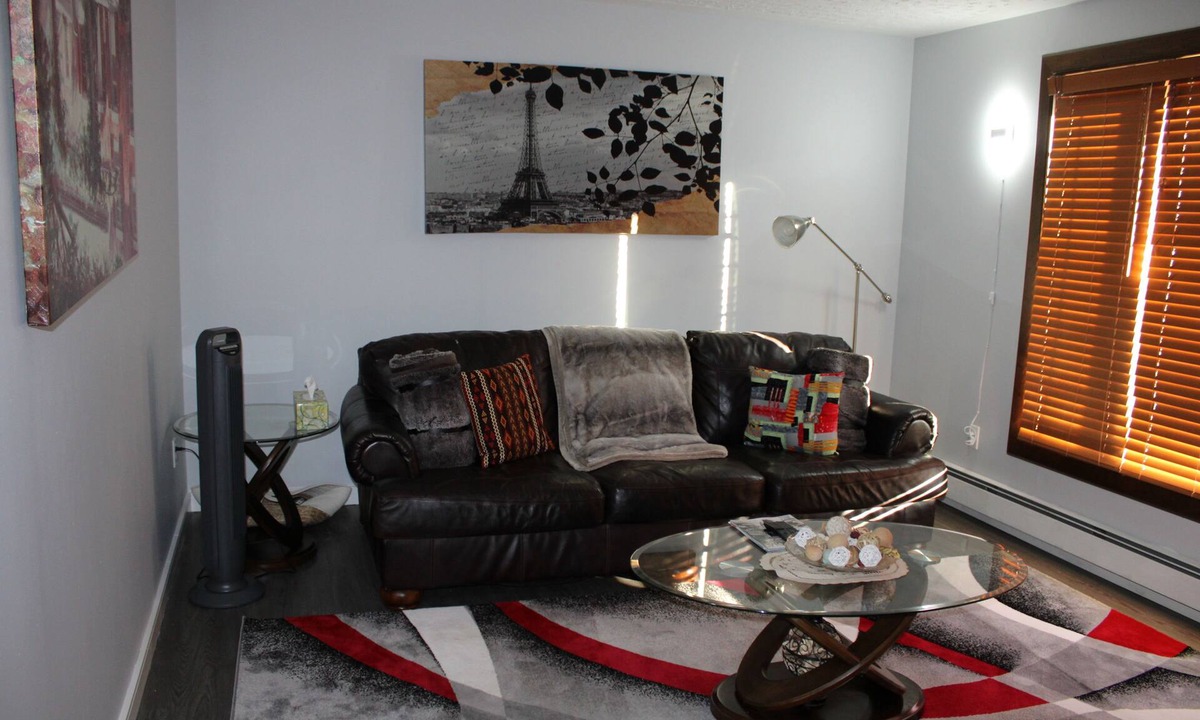 Cole Harbour House | Family friendly 3-bedroom building in marvelous Dartmouth with AC