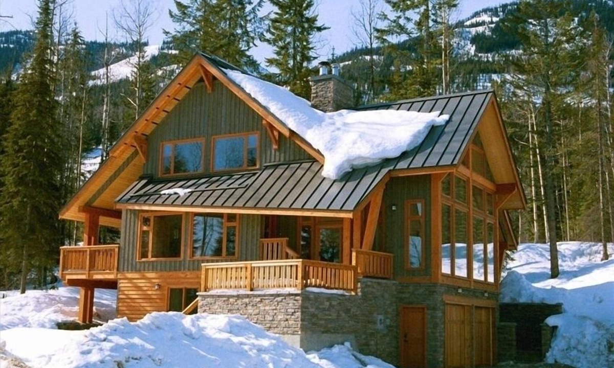 Golden House | Family Friendly Luxury 3500sft 5b/5b at Kicking Horse Resort