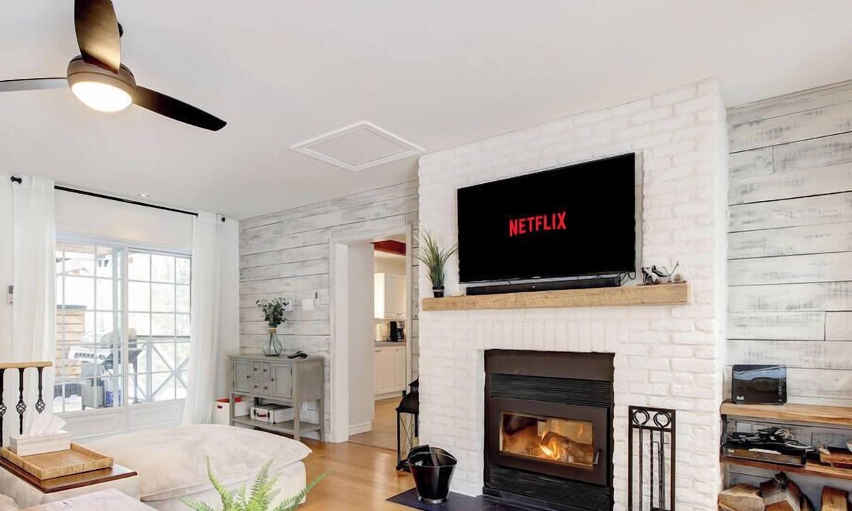 Entrelacs Ski Chalet | Farm House Cottage - 4 season Spa in Nature - Paddleboards - In&out Fireplace