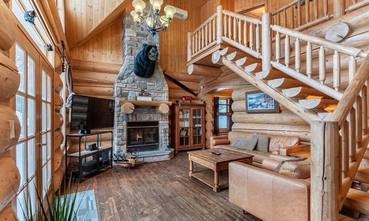 Fiddler Lake Resort House | Fiddler Lake Resort - Bear 14