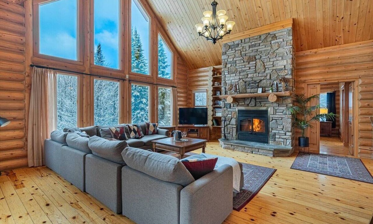 Fiddler Lake Resort House | Fiddler Lake Resort - Deer 68