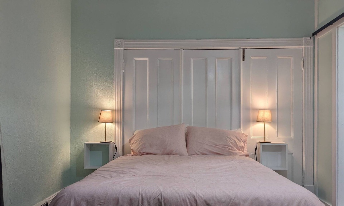 Wolfville Hotel | Flaminglet Micro-Suite *Downtown Wolfville*