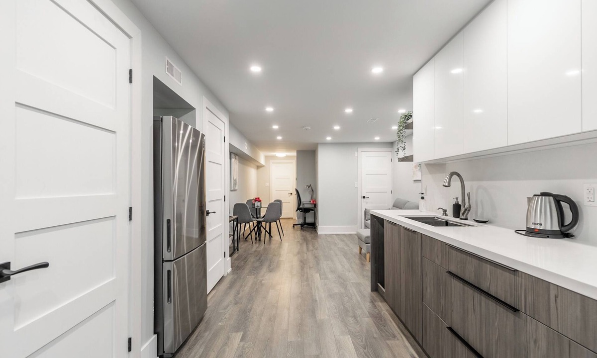 Little Italy Apartment | GLOBALSTAY Modern Basement In DT Toronto
