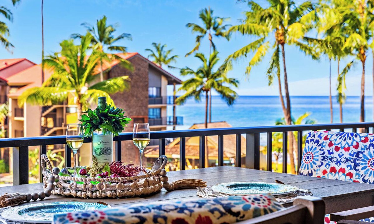 Honokowai Condo | Grand 3bd ocean view condo at pristine resort