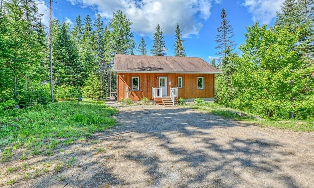 Notre-Dame-de-la-Merci House | Hôtel à la maison - Le Rose-Max