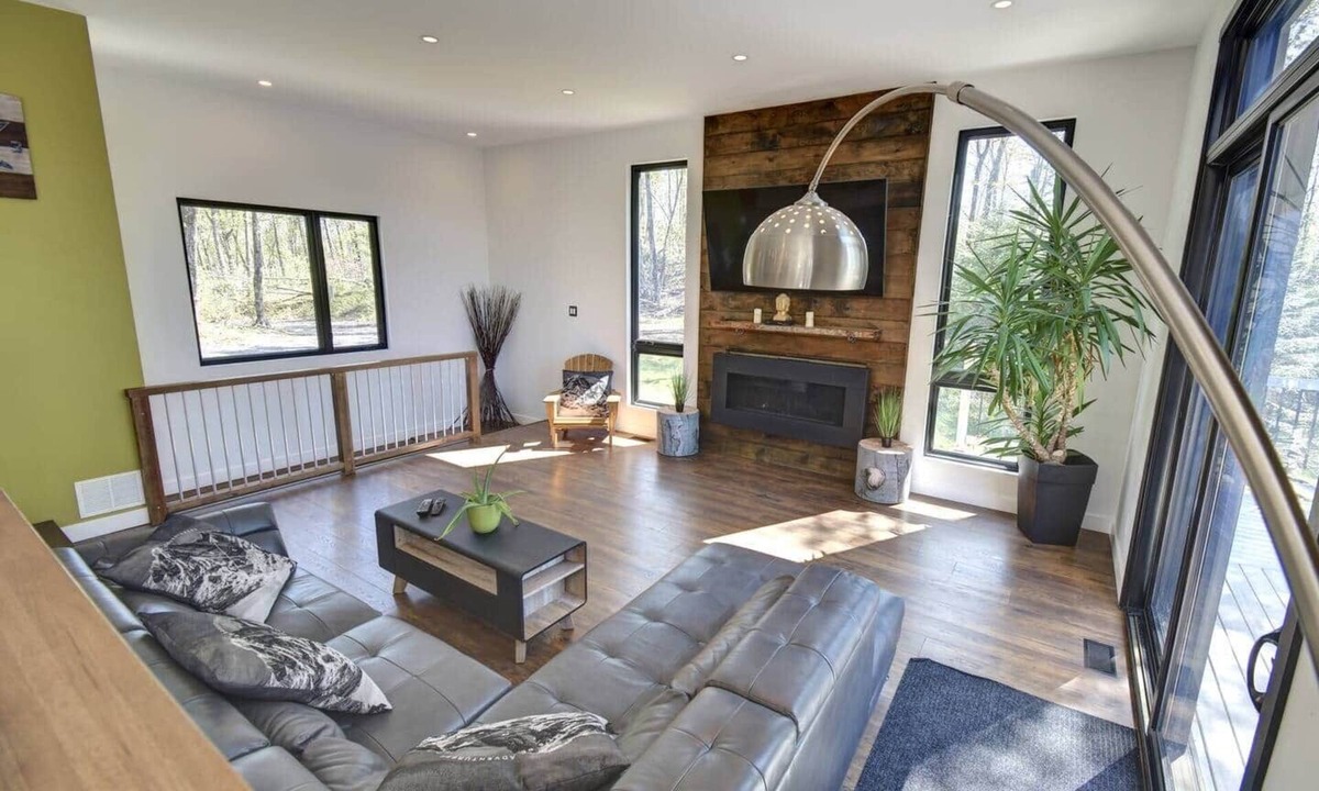 Chertsey House | Hôtel à la maison - Le Chic Chalet Gourmet et spa!