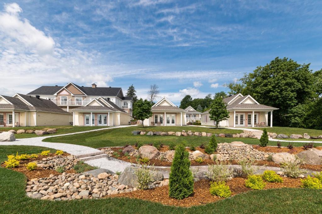 Venise-en-Quebec Hotel | Hôtel le Rosay