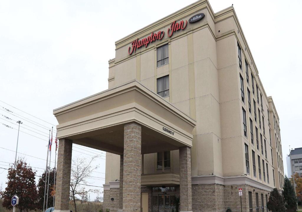 Sheridan Hotel | Hampton Inn Toronto-Mississauga West