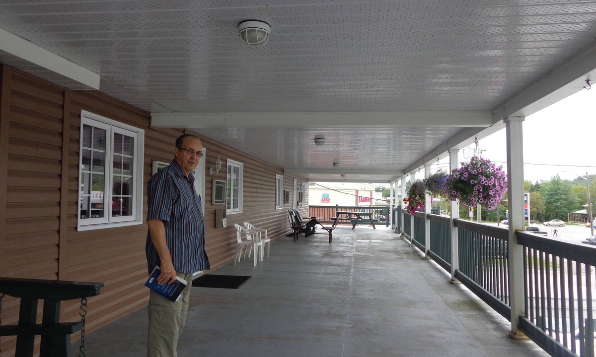 Edmundston Hotel | Happy Motel