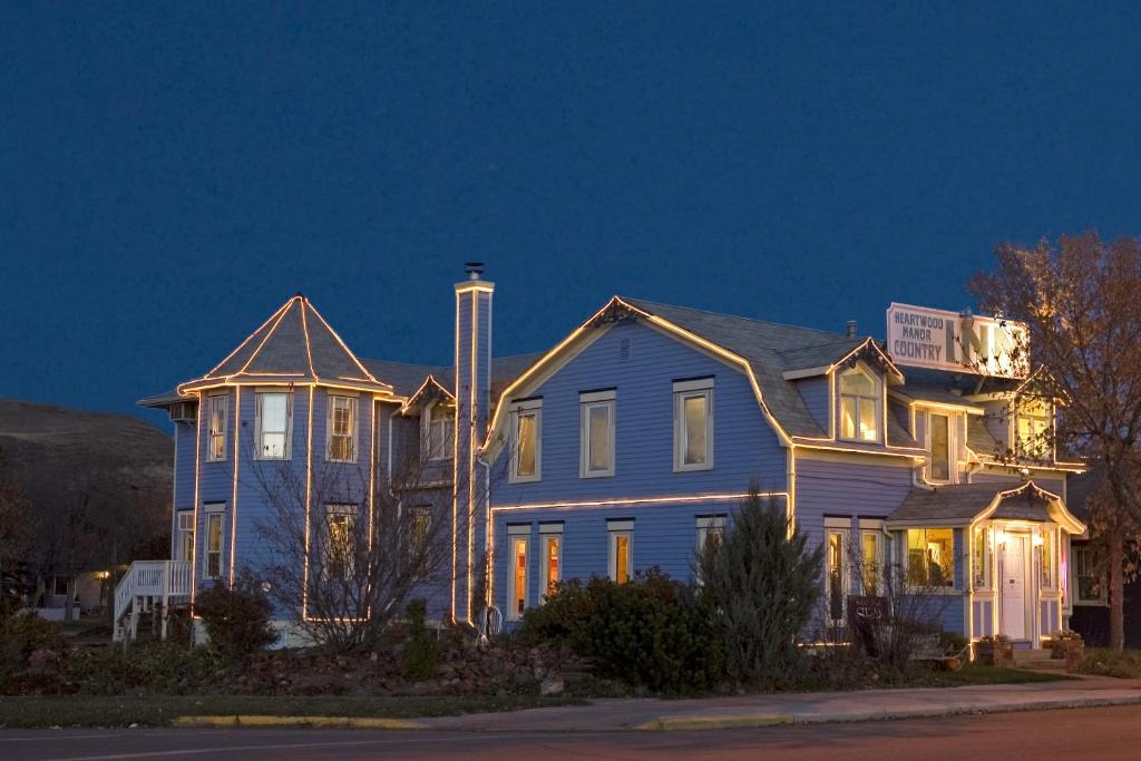 Drumheller Hotel | Heartwood Inn
