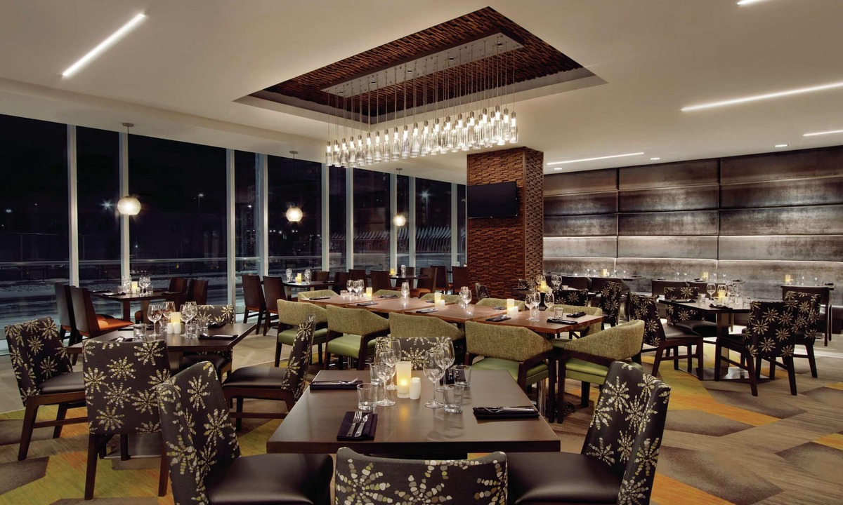 East Village Hotel | Hilton Garden Inn Calgary Downtown