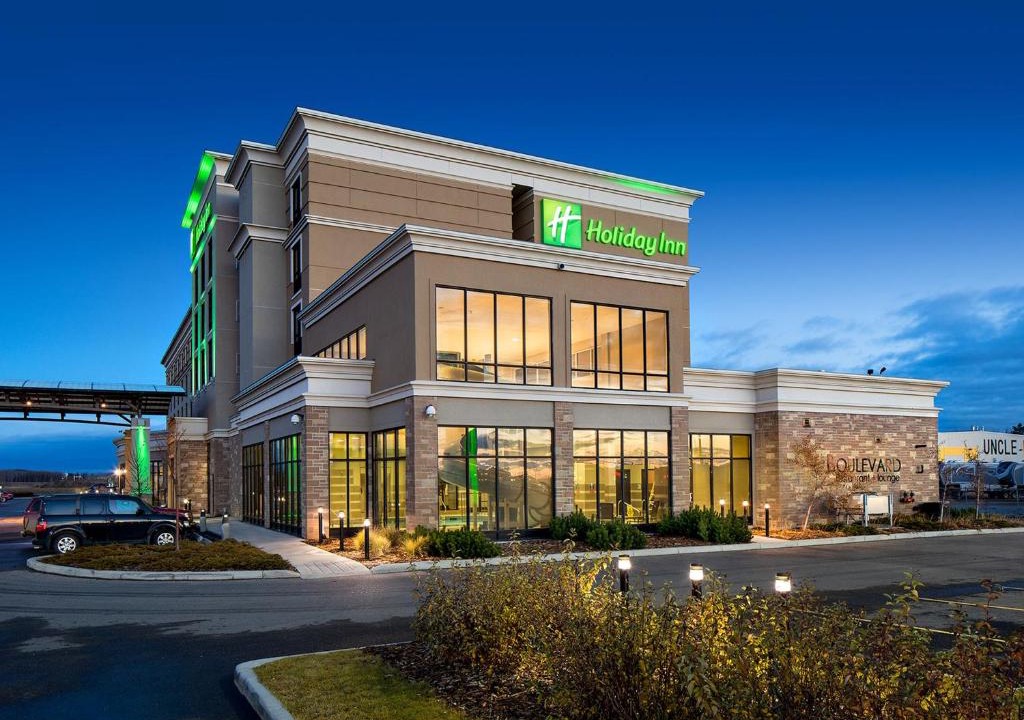 Red Deer Hotel | Holiday Inn Hotel & Suites Red Deer by IHG