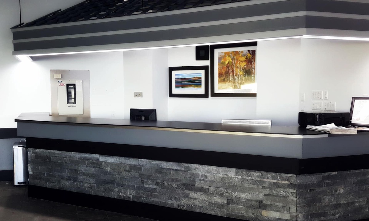 Drayton Valley Hotel | Home Away Inn
