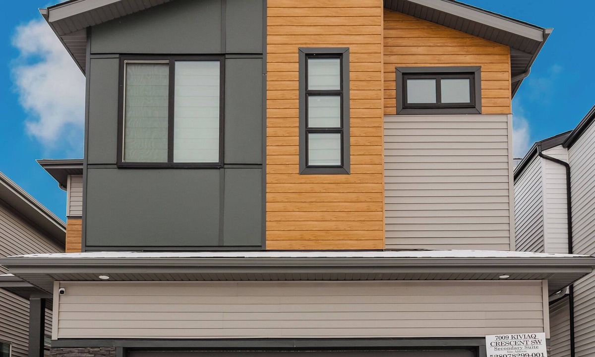 Southwest Edmonton House | Home in Keswick ,2Beds-1 Bath Basement Suit