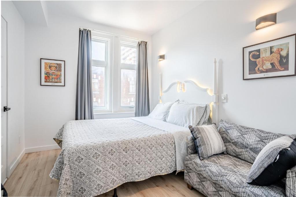 Gay Village Hotel | hotel le coach