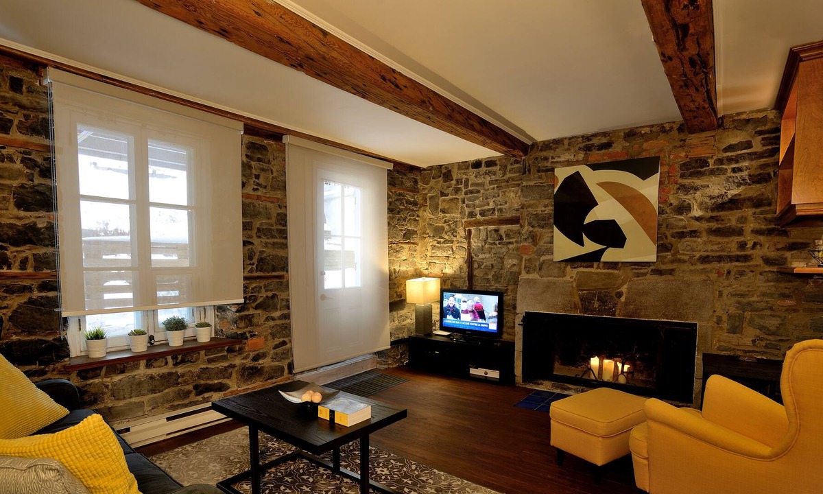 Lower Town Apartment | In the Heart of Old Québec City! Parking Included!
