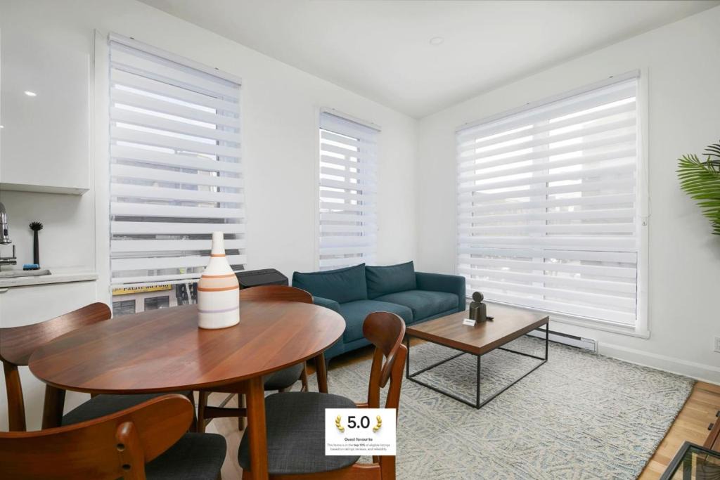 Ville-Marie Apartment | Inviting 2BR1B in Village Downtown
