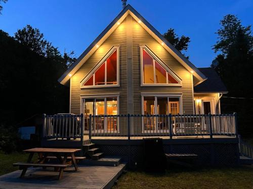 Lac Superieur Village House | La vie de chalet à 4 min des pistes de Tremblant