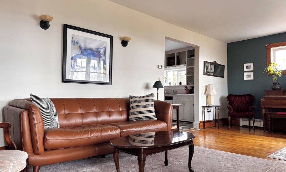 Baddeck House | Lake Views, Historic 3BR Basecamp Heart of Baddeck