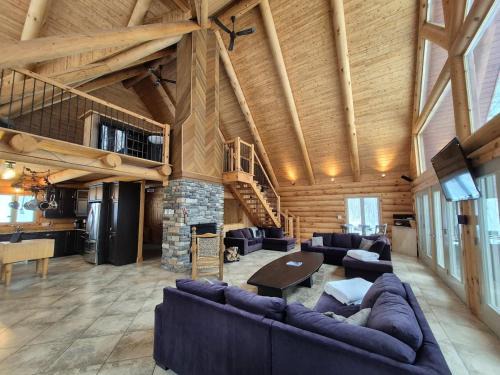 Saint-Brigitte-de-Laval House | Le Cormoran