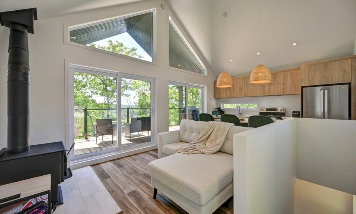 Sainte-Beatrix House | Le Petit Bijou - Cozy, nature & river access