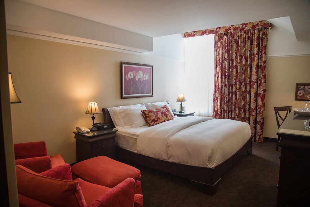 Bromont Hotel | Le St-Martin Bromont Hotel & Suites