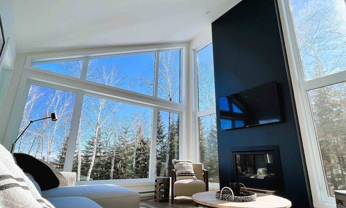 Baie-St-Paul Ski Chalet | Le Verseau 148: Hot Tub, Forest Views & BBQ